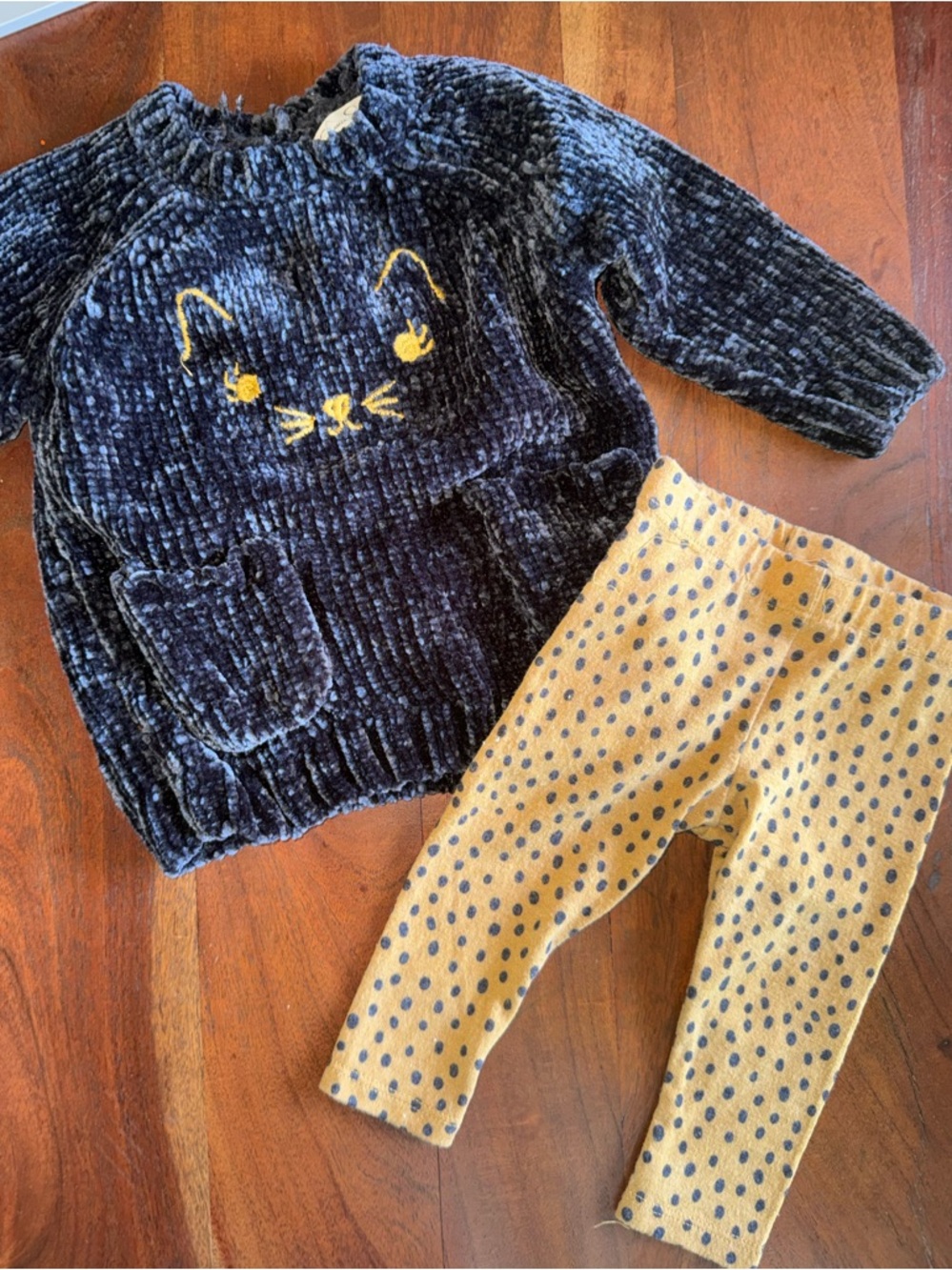 Jessica Simpson Navy Plush Cat Sweater Mustard Polka Dot Leggings Set 0-3M‎